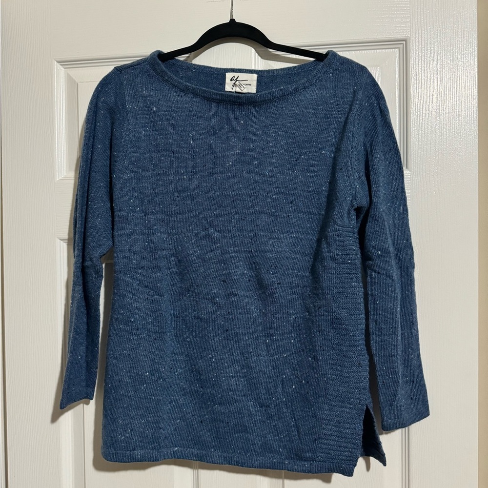 Andrea jovine sweater never worn size medium